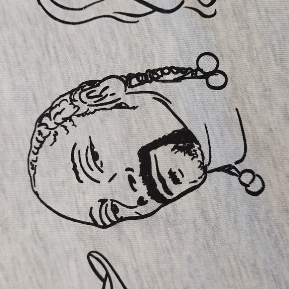 Large gray t-shirt with Post Malone, Willie Nelson? Snoop Dogg,and Dolly Parton - Picture 5 of 6